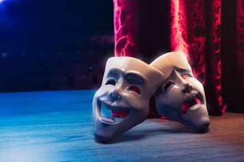 Cultura procura profissionais de teatro e circo habilitados