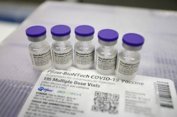 Saúde anuncia antecipação de 12 para 8 semanas na aplicação da segunda dose da vacina da Pfizer